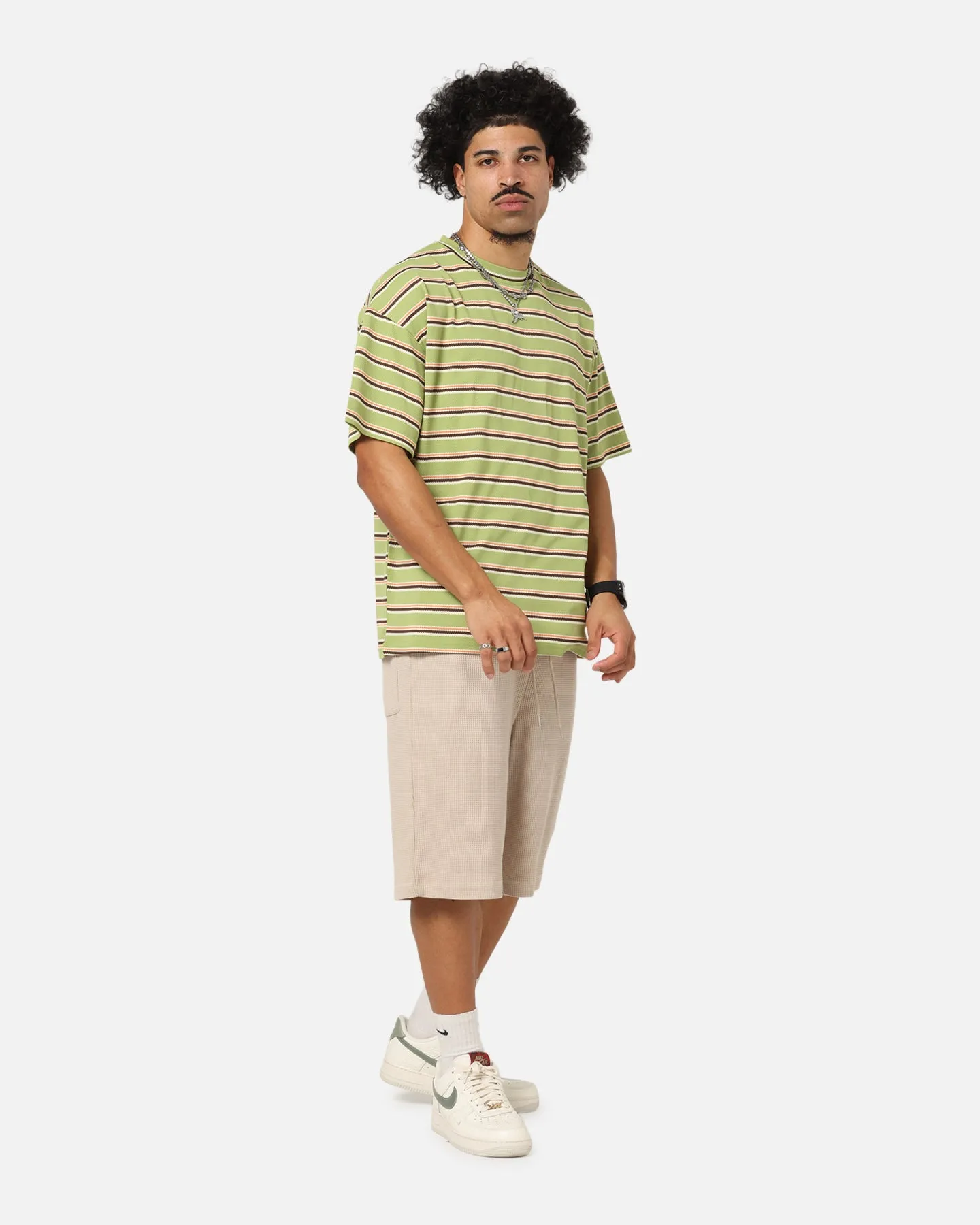 XXIII Thermal Shorts Sand Vented Hem Details