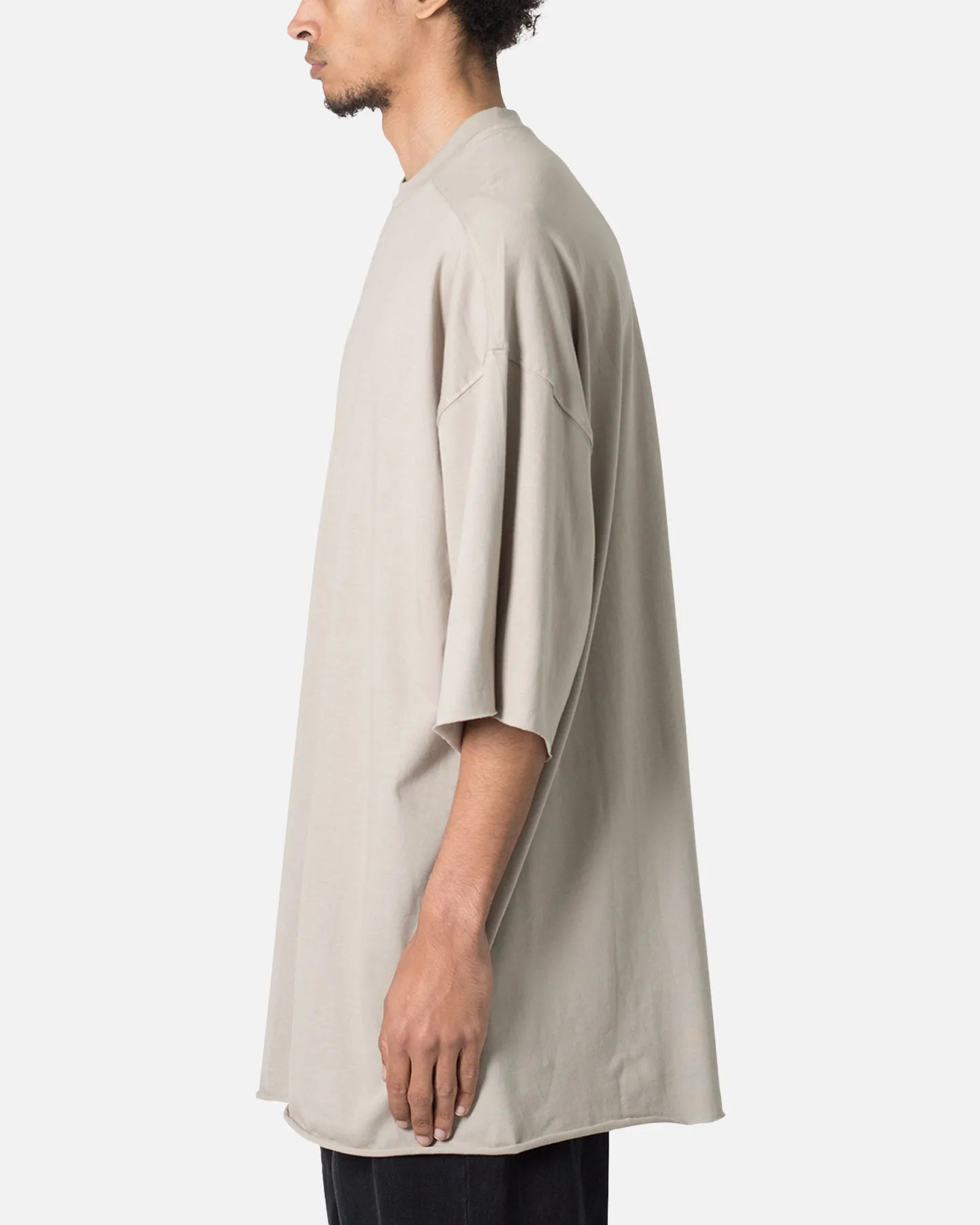Casual Comfort Layer sports performance MNML Bat Wing T-Shirt Bone