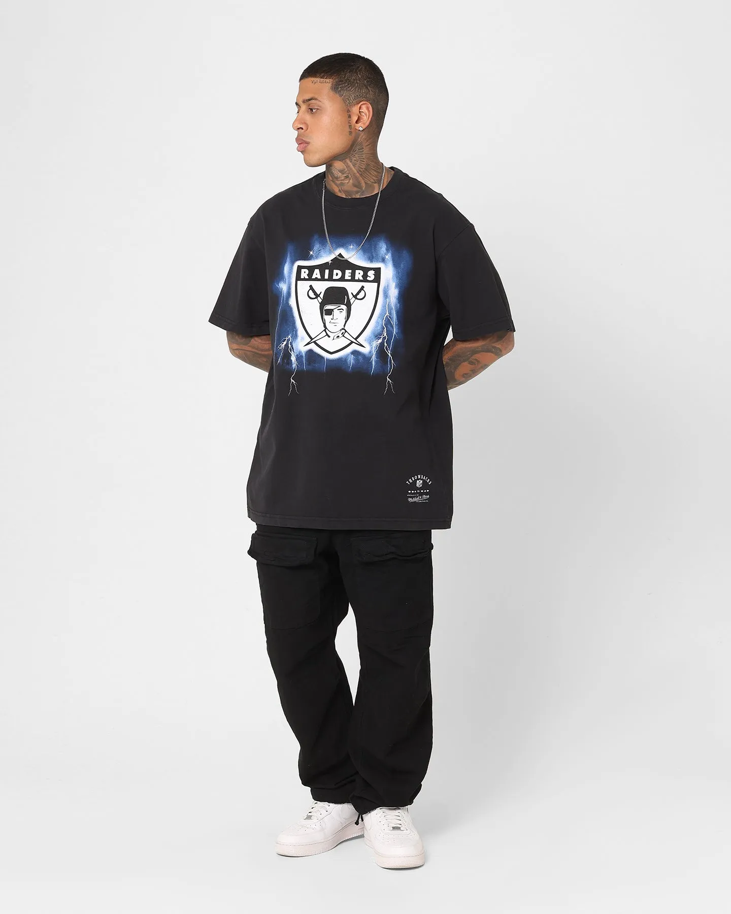 Mitchell & Ness Las Vegas Raiders Logo Lightning T-Shirt Black Perfect for Workouts AntiStatic Properties