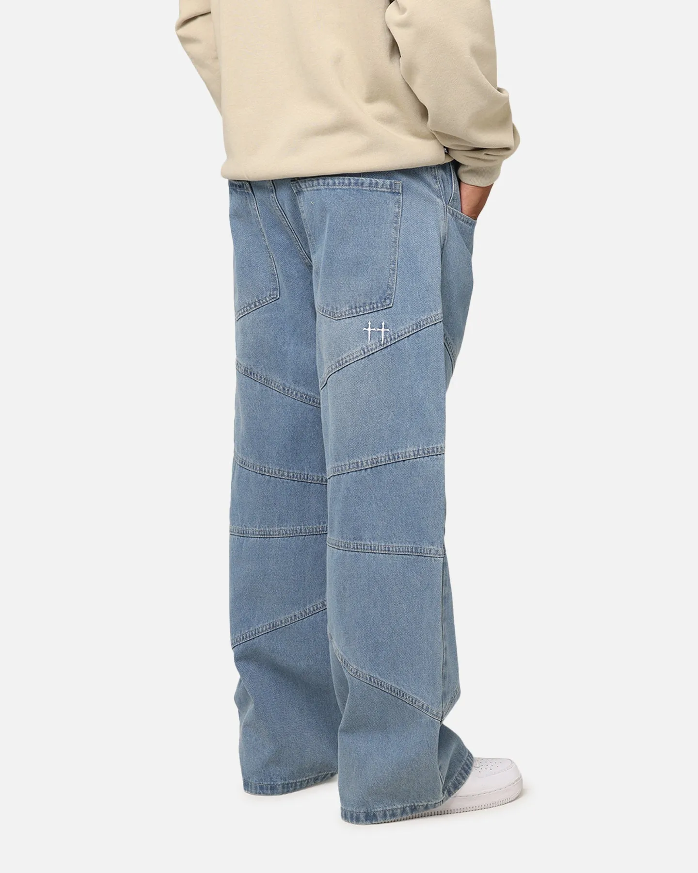 All weather Relax Mode Saint Morta Amplus Armoury Jeans Mid Blue
