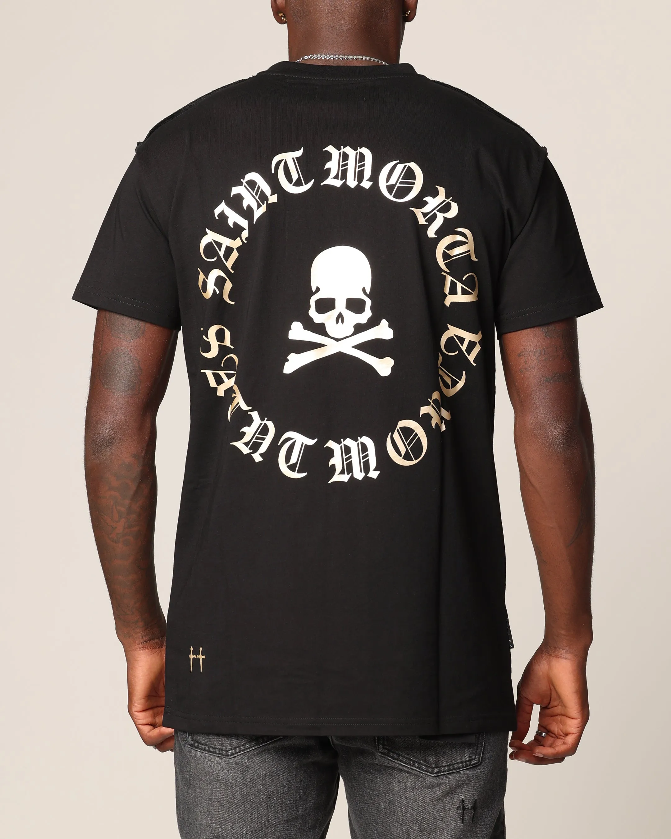 Fashion Essential Slim Fit Design Saint Morta Ceremonies Lafayette T-Shirt Black/Gold
