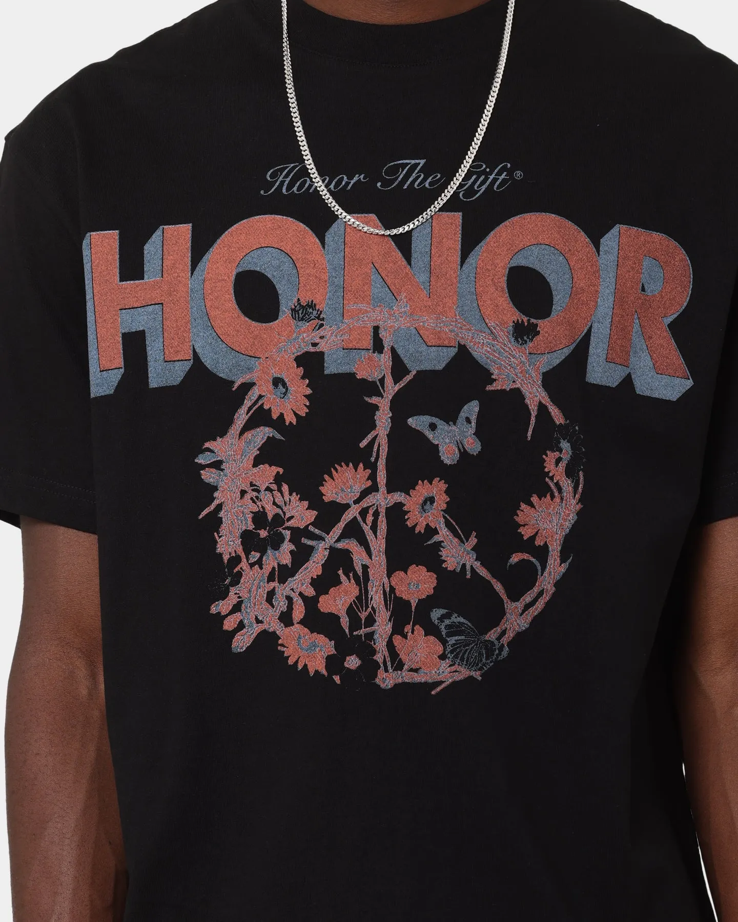 Fashion Essential Layering Comfort Honor The Gift Honor Peace T-Shirt Black