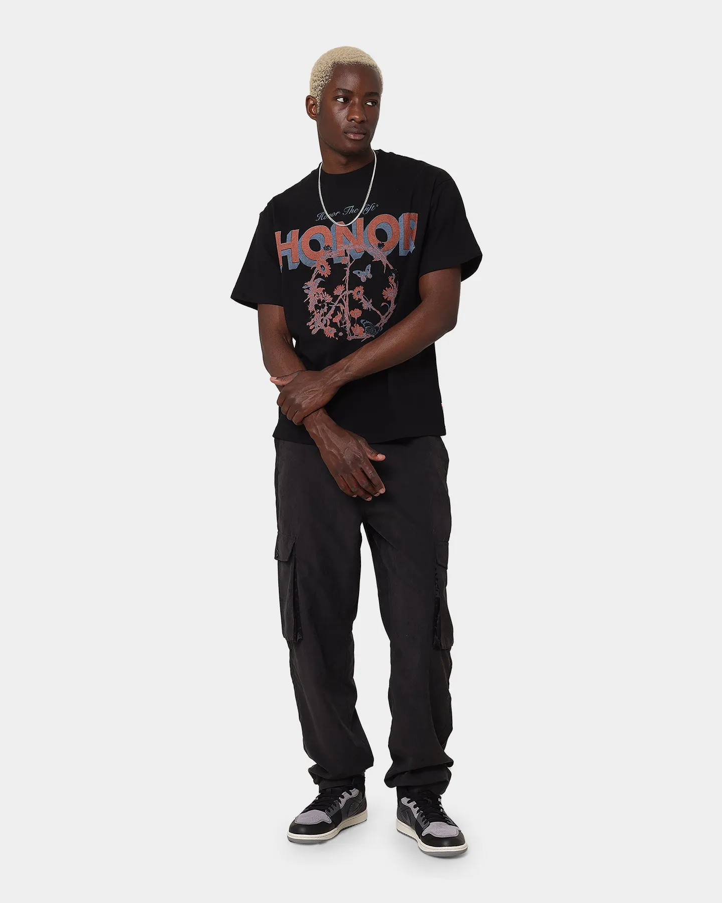 Honor The Gift Honor Peace T-Shirt Black GarmentDyedTexture Sporty Layer Look
