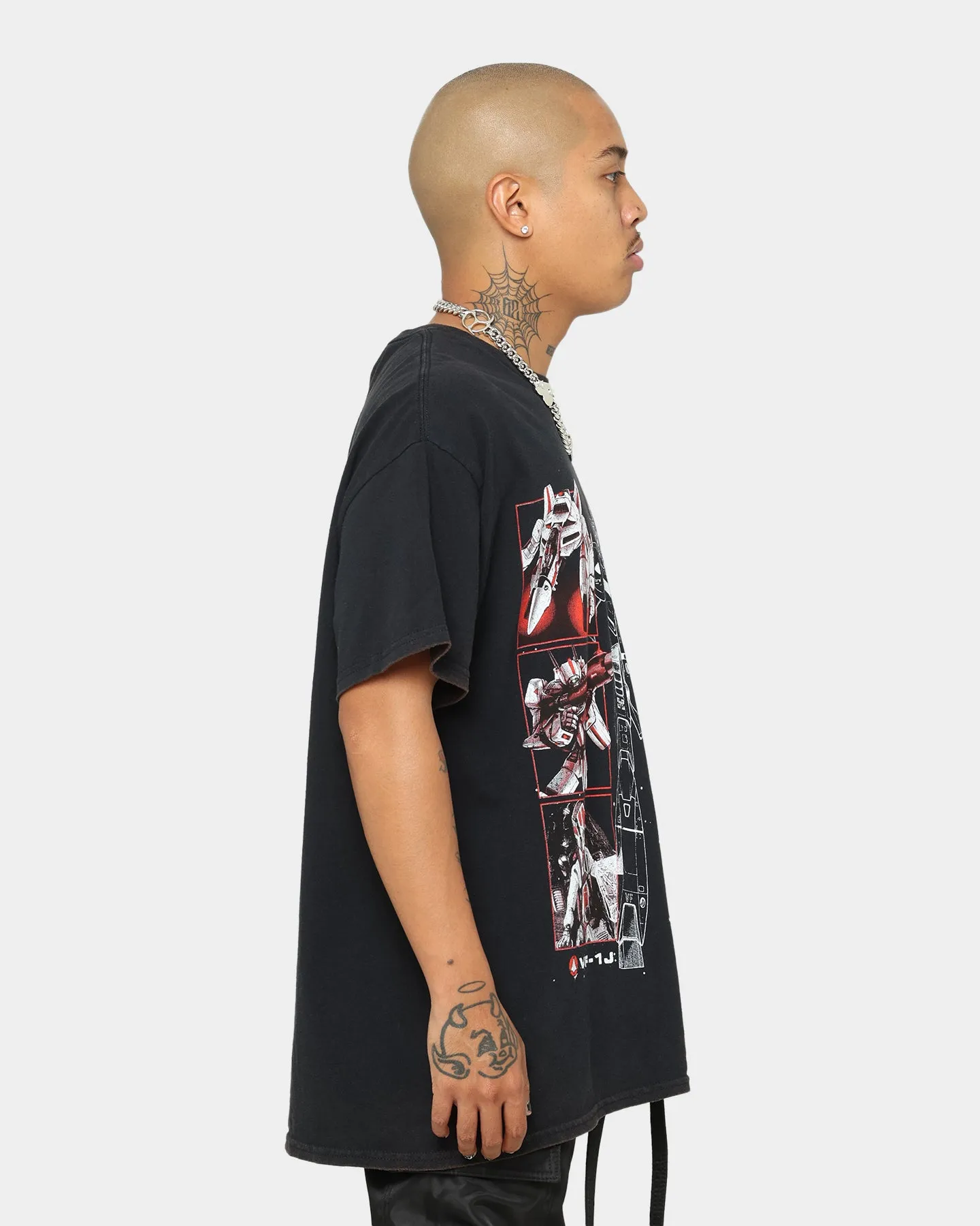 Eco Friendly Dyes Men's American Thrift X Robotech VFIJ Vintage T-Shirt Washed Black