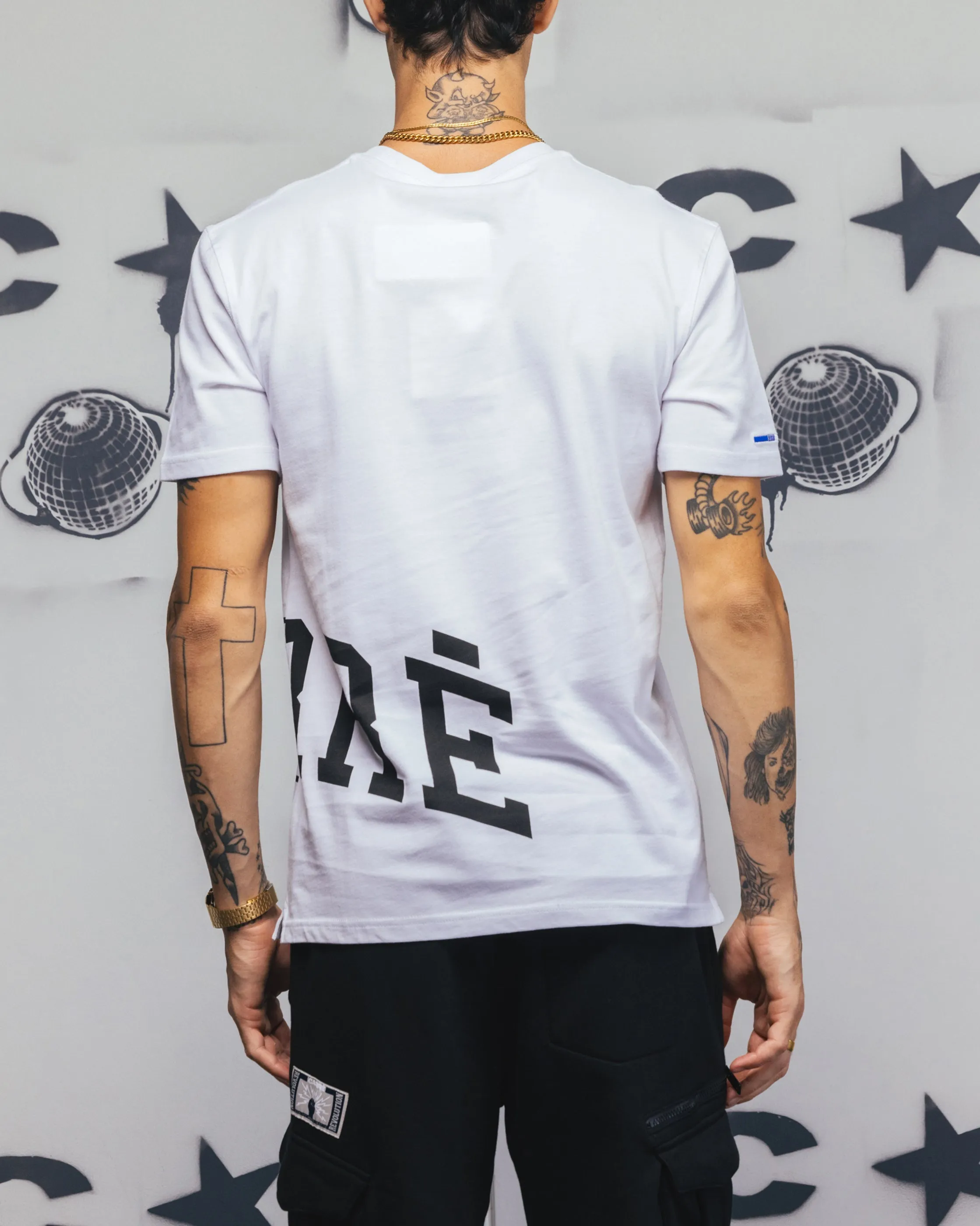 Versatile Wearable Cool and Comfortable Carr?? Men's Enorme Classique Short Sleeve T-Shirt White