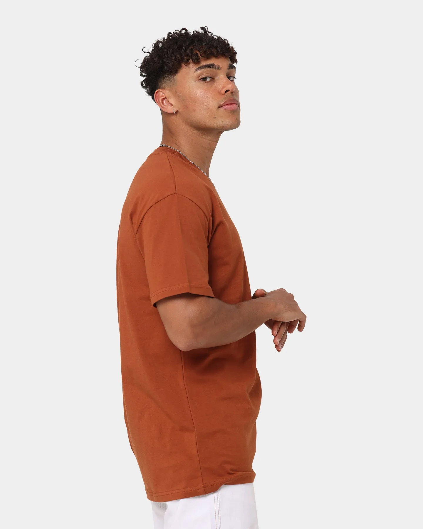 Smart Design Fashion-Forward X-Large 91 T-Shirt Clay