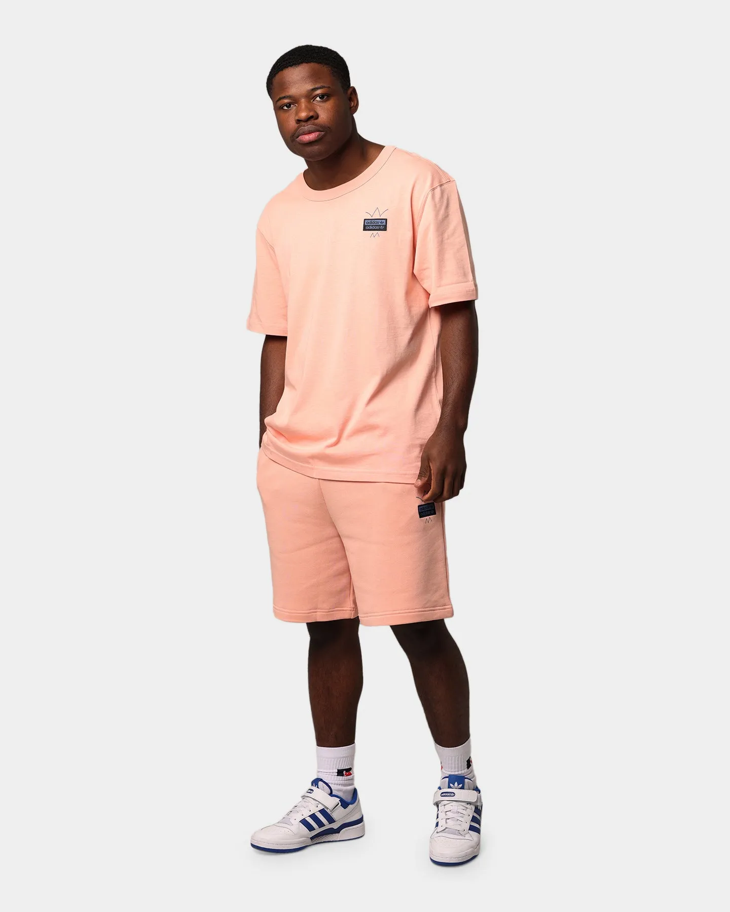 Move Friendly easygoing look Adidas Abstract Short Dusty Pink