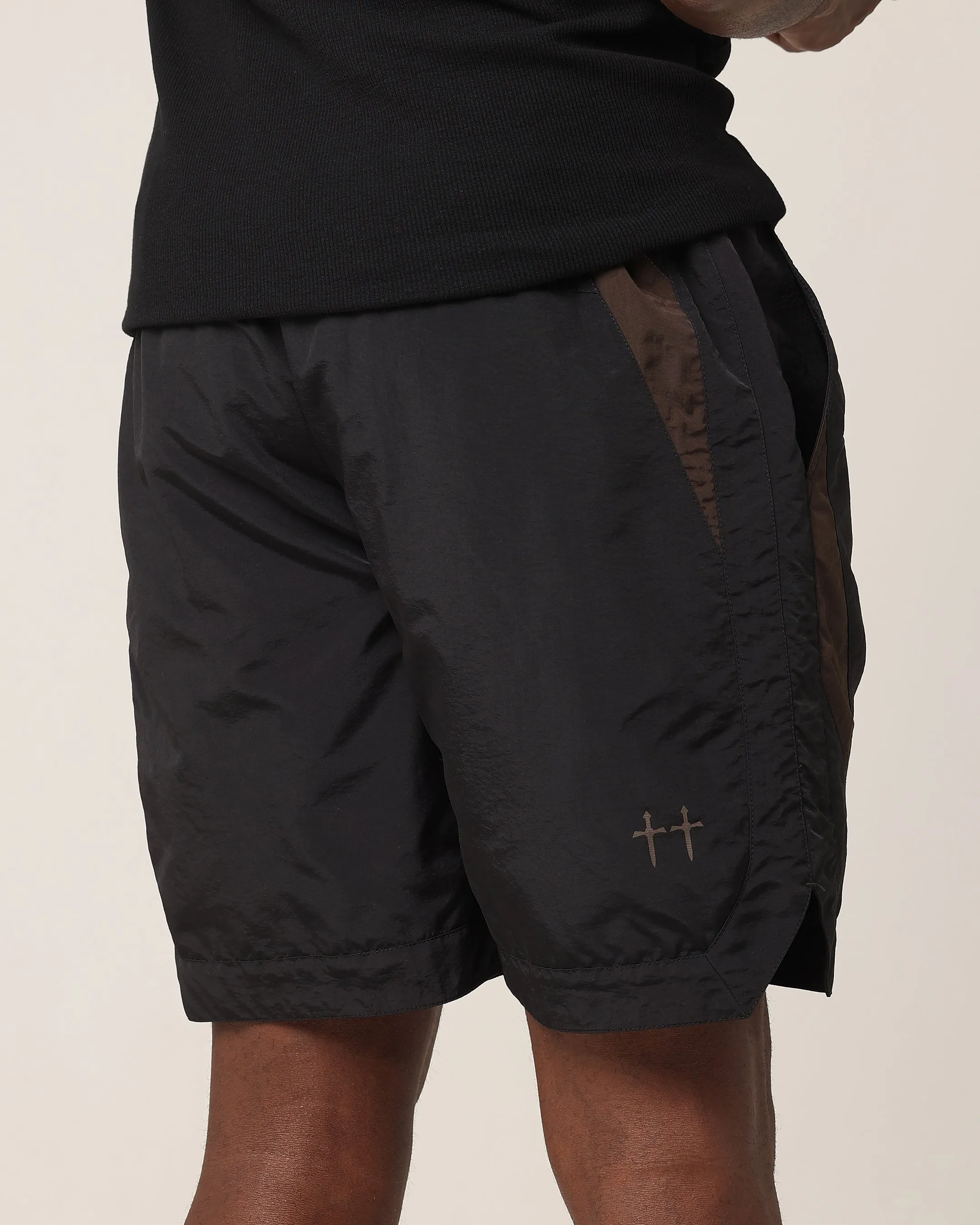 Everyday Layer Chill Look Saint Morta Rage Nylon Shorts Black/Brown
