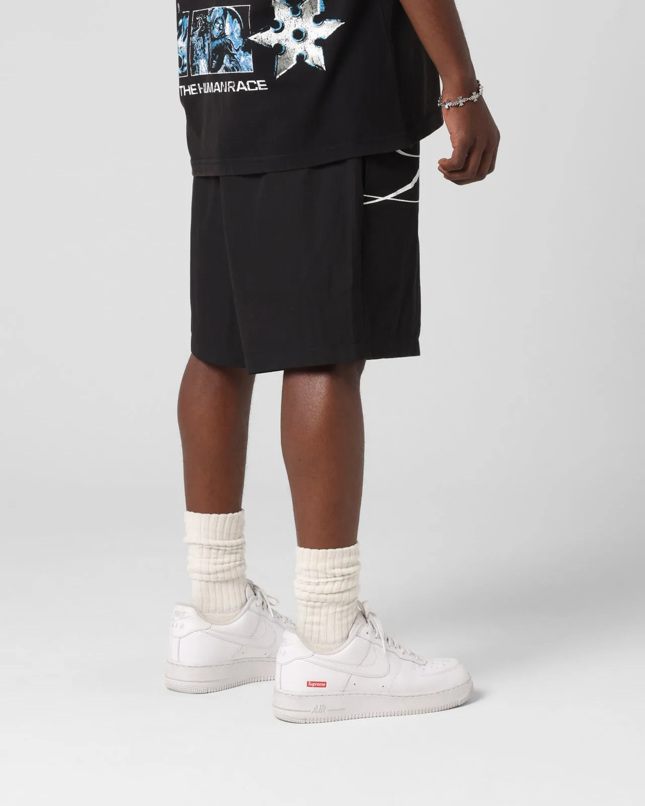 Seamless construction Multi Directional Flex Loiter Script Walk Shorts Black