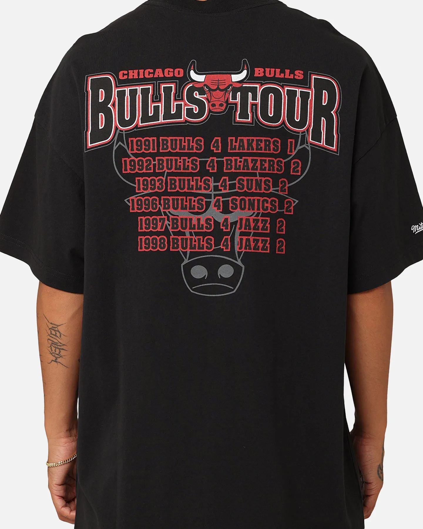 Mitchell & Ness Chicago Bulls 1998 Game 6 T-Shirt Faded Black Weekend Trend Workout