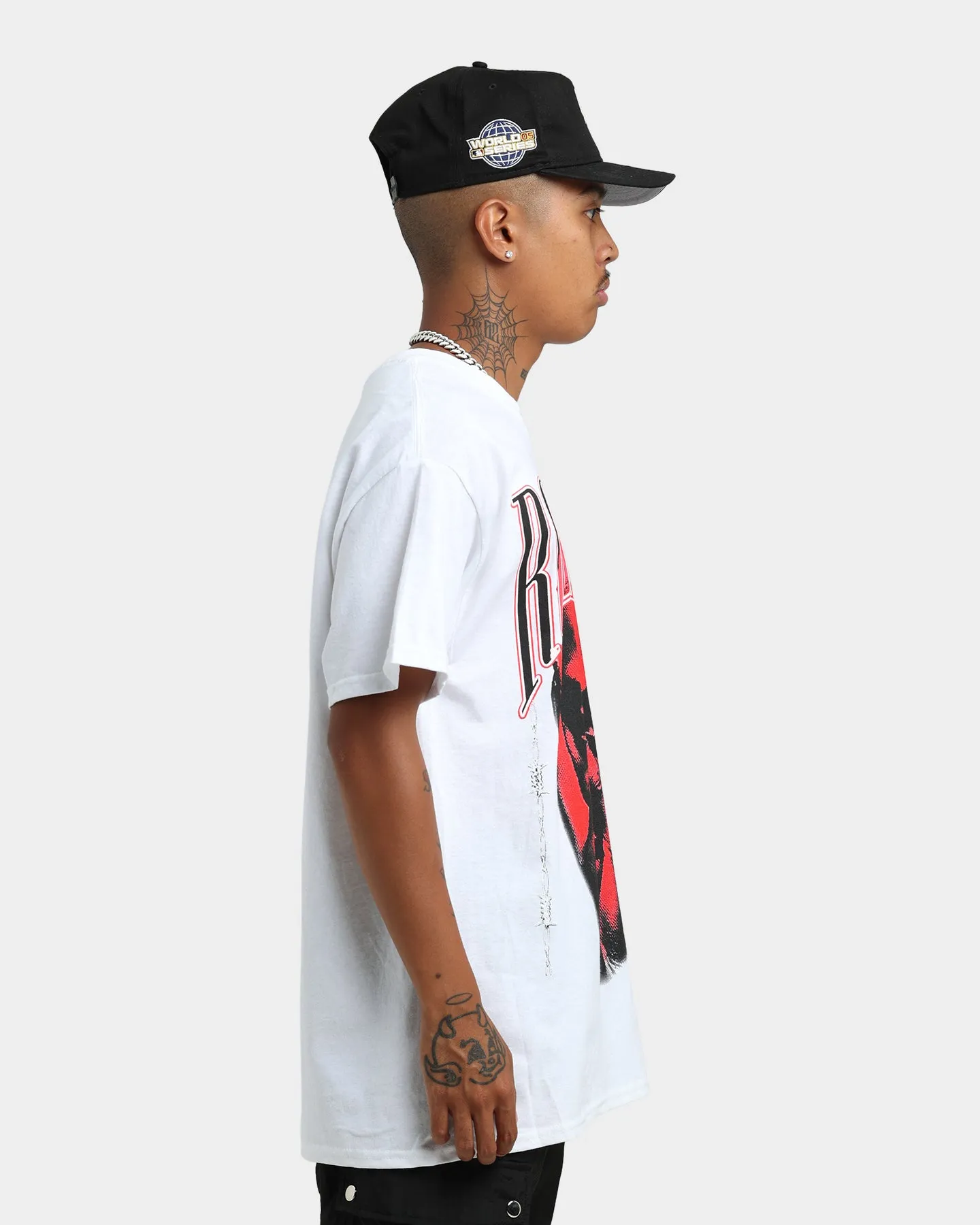 Light Design Soft and breathable Rodman Brand Barbwire Pink Vintage T-Shirt White