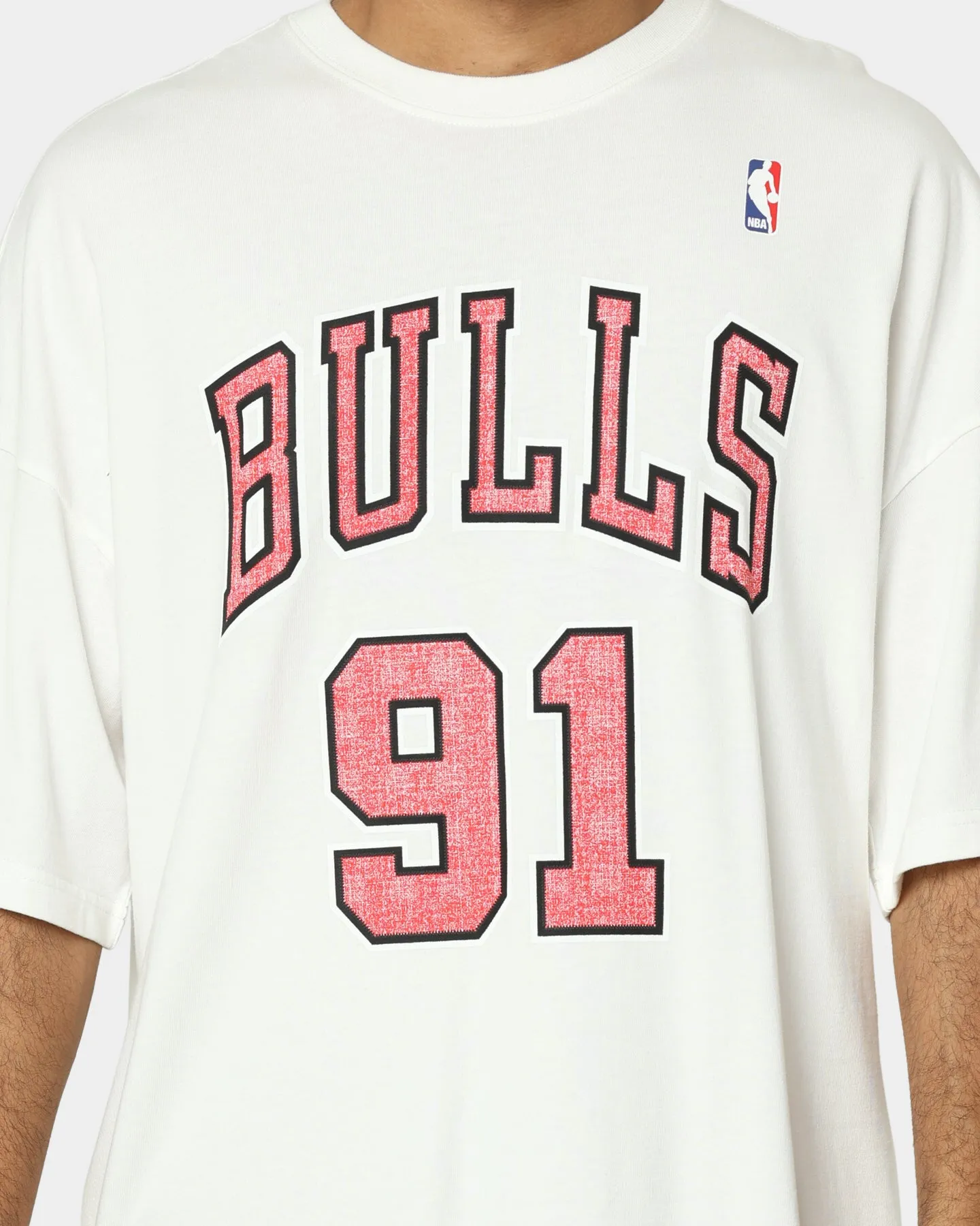 Mitchell & Ness Chicago Bulls Dennis Rodman #91 N & N Oversized T-Shirt Vintage White Sporty Design Trendy Piece