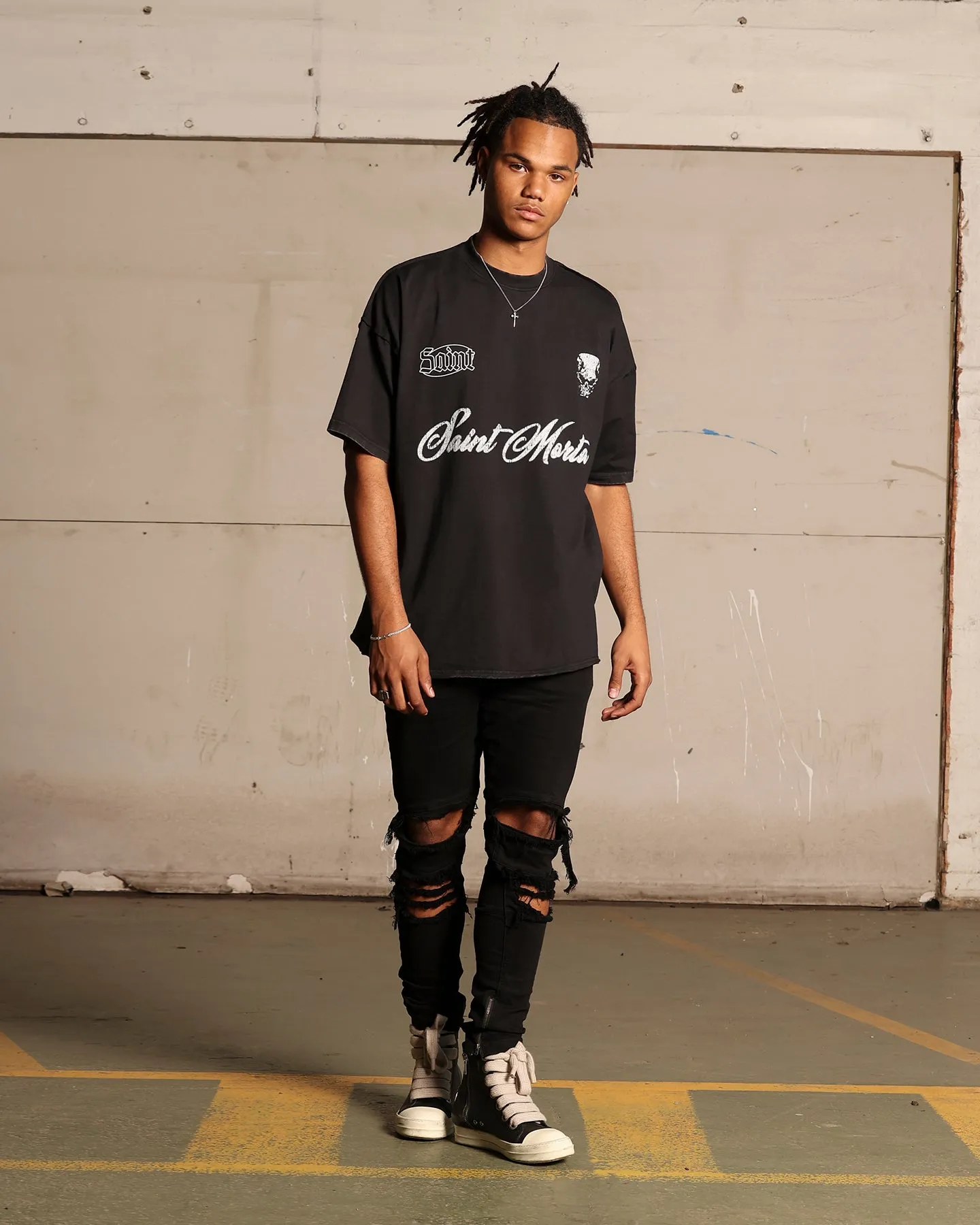 Lightweight Material Saint Morta Roadhouse Boxy T-Shirt Vintage Black