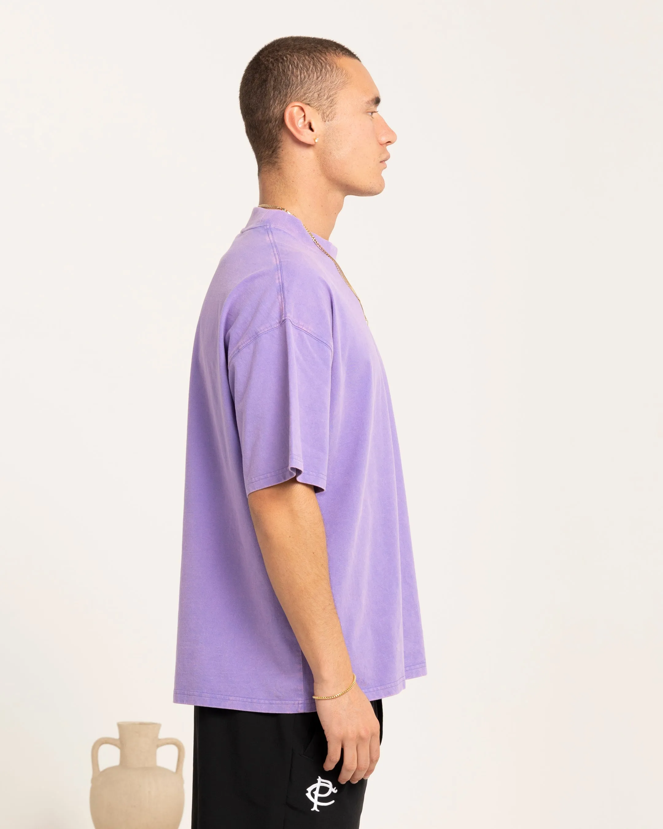 Ethically Sourced Cotton Travel Essential Carre Class Oversized Pocket T-Shirt Purple