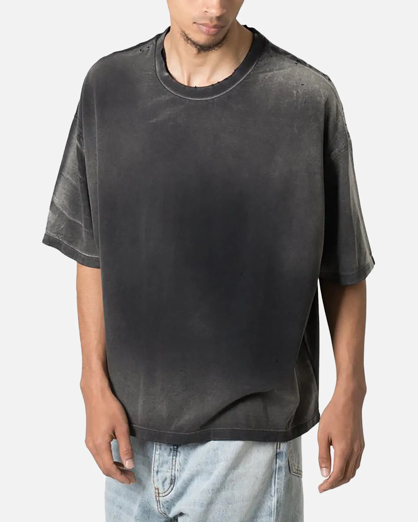 Casual Chic MNML Sun Burned Distressed Pocket T-Shirt Vintage Black