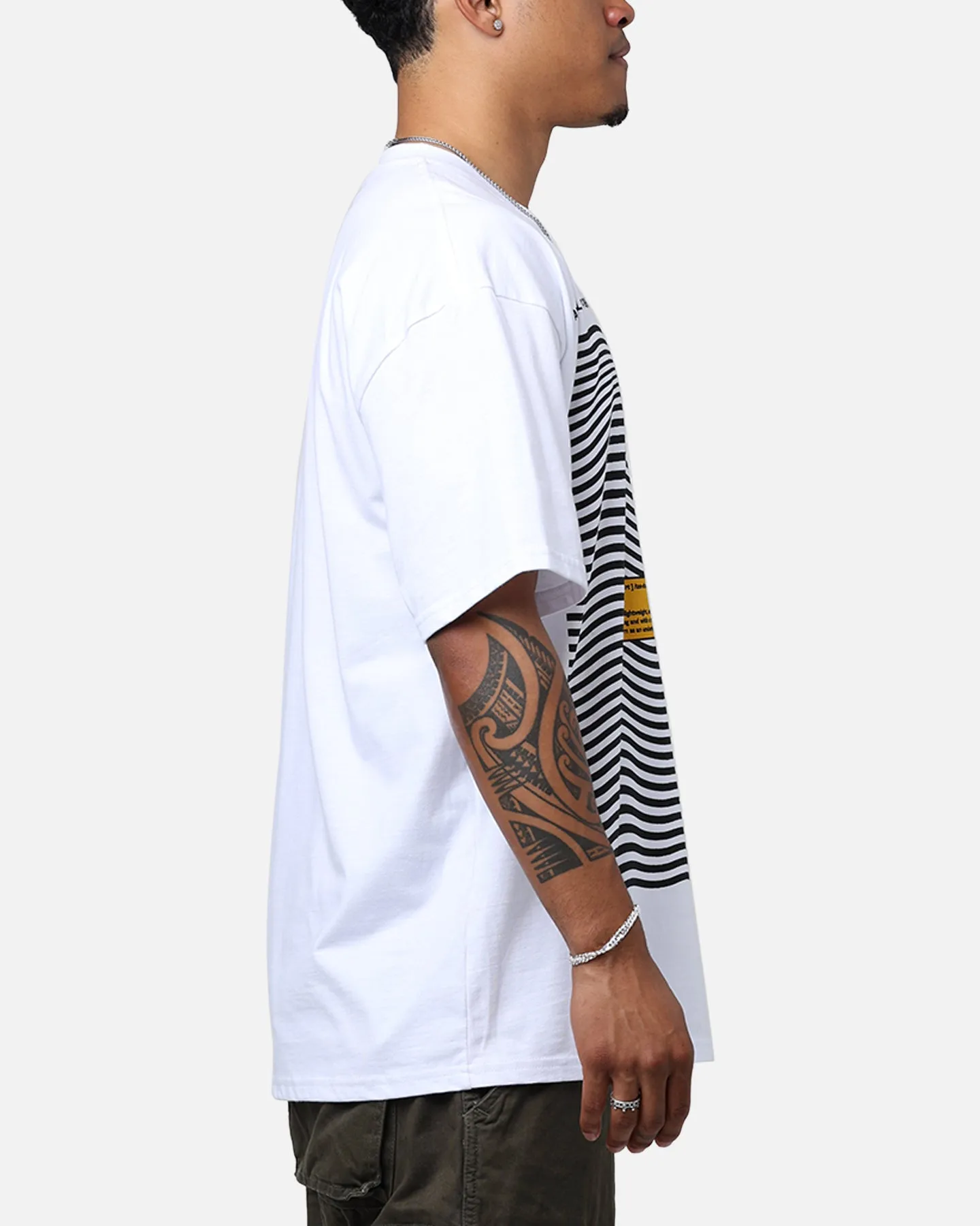 Chic Outfit Chic Vibe The Anti Order Shurt T-Shirt White