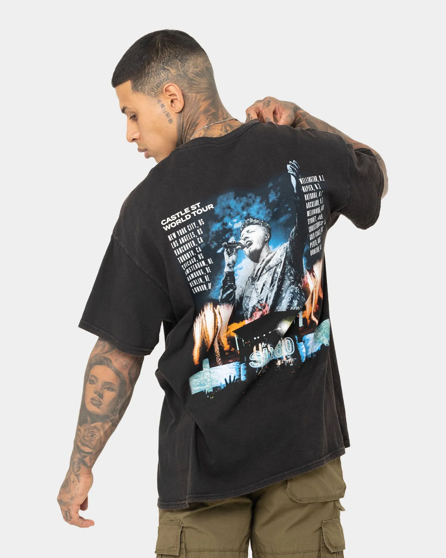 Versatile Look Casual Outfit Six60 Merch Six60 Tour Vintage T-Shirt Black Wash