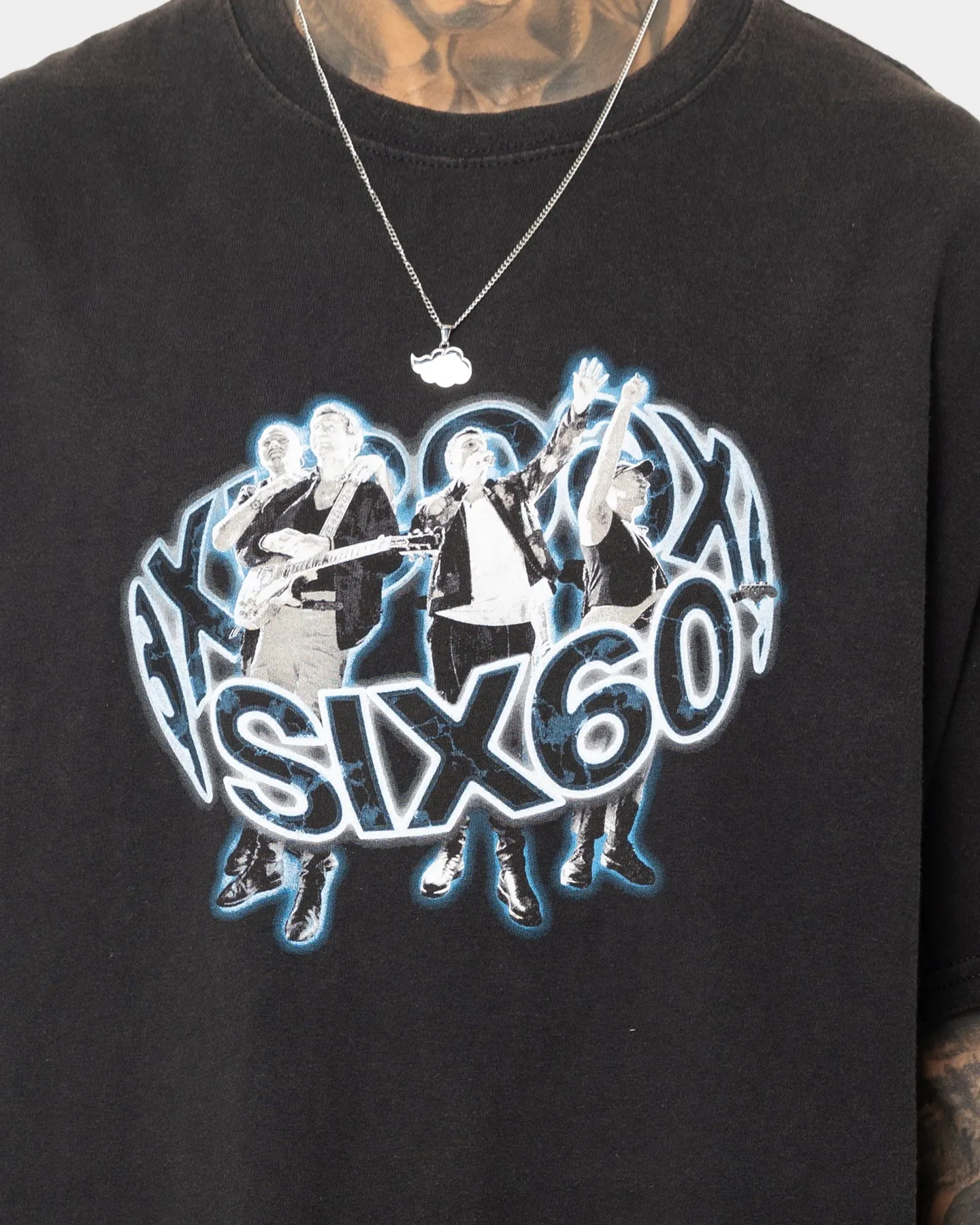 Stylish Wear Six60 Merch Six60 Tour Vintage T-Shirt Black Wash