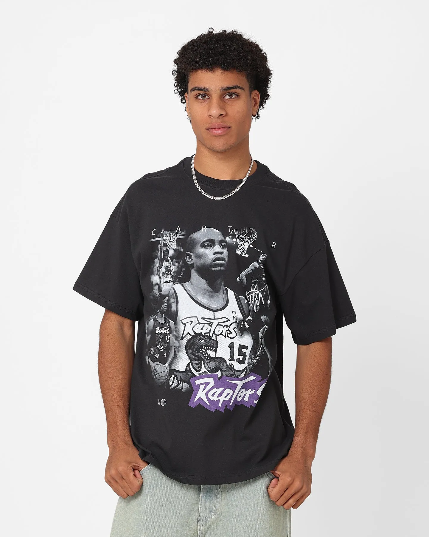 City Smart Look Mitchell & Ness Toronto Raptors Vince Carter Player Photo T-Shirt Faded Black