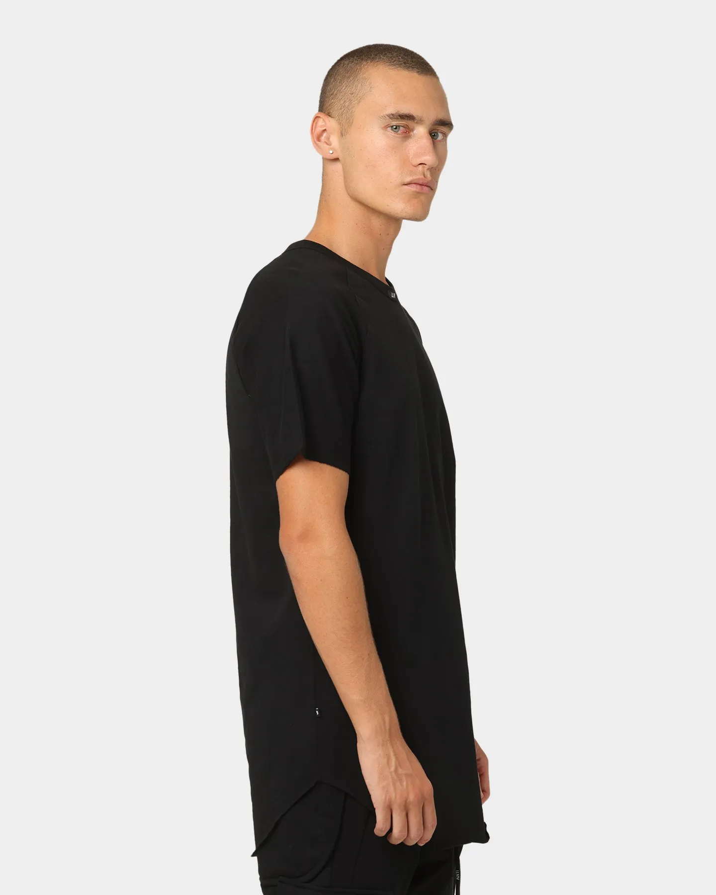 No Fade Technology Timeless Layer The Anti Order Anti Essential Regulation T-Shirt Black