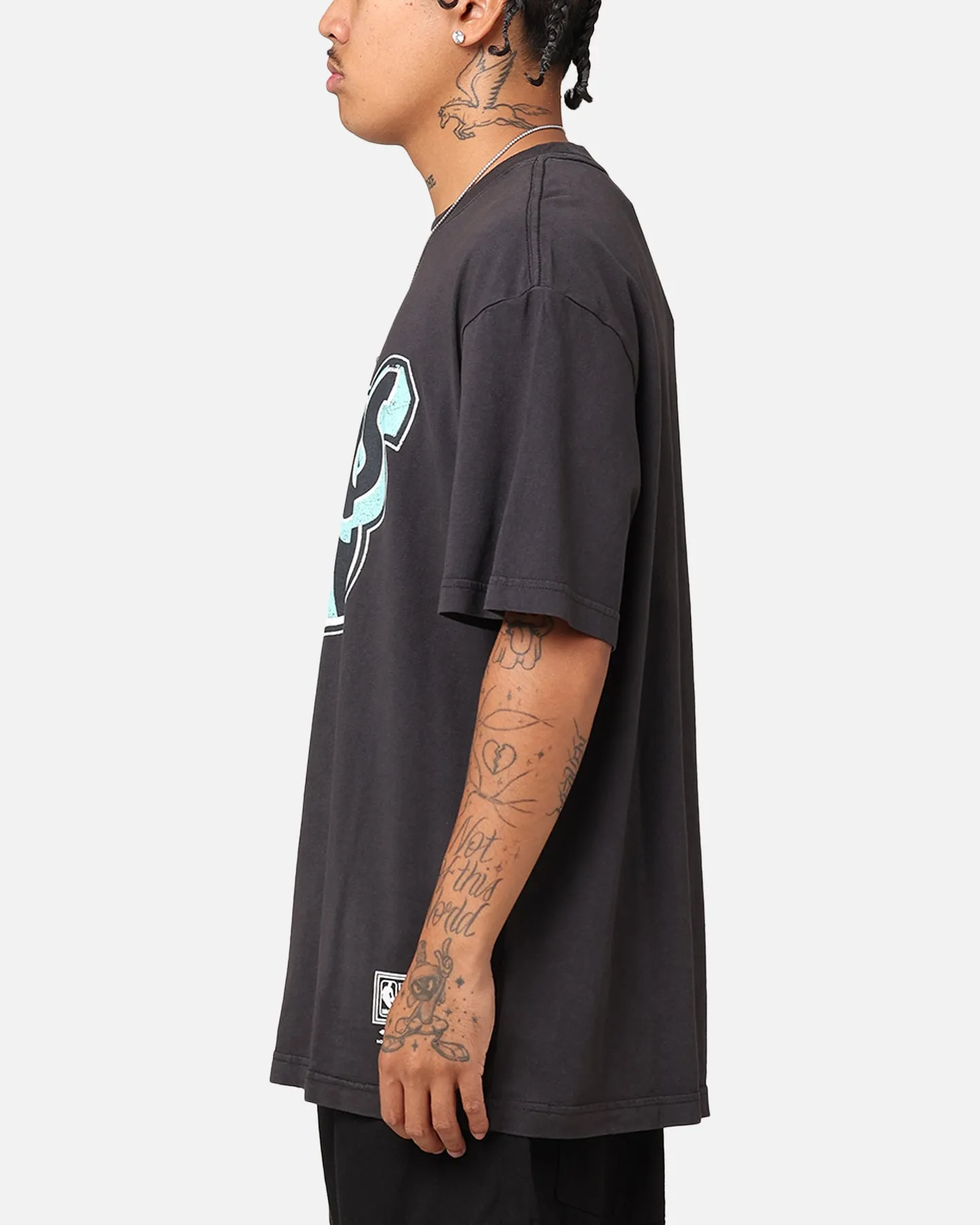 Pilling Resistant Finish Mitchell & Ness Seattle Sonics Ice Blue Logo T-Shirt Faded Black