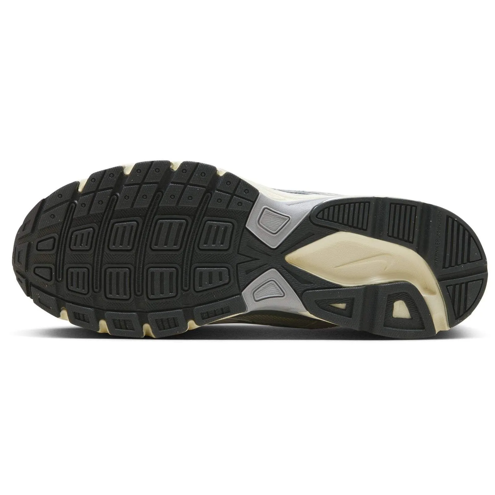 Slim Line Nike Initiator Men's Running Shoe