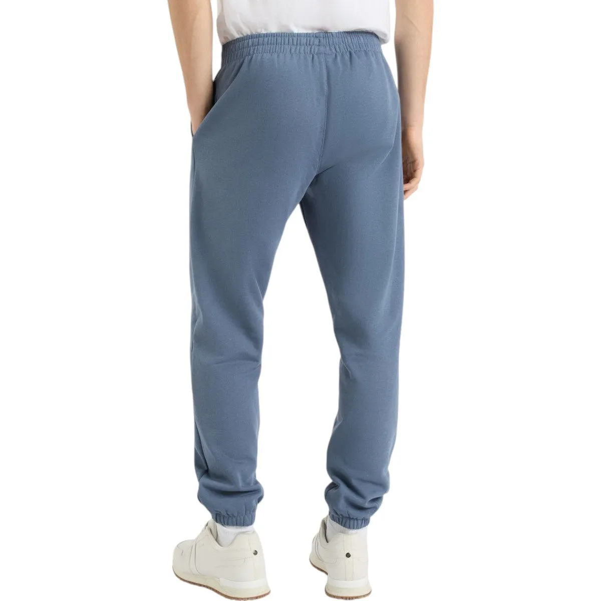 Umbro Relaxed Mens Off The Pitch Printed Training Joggers Light and Fast