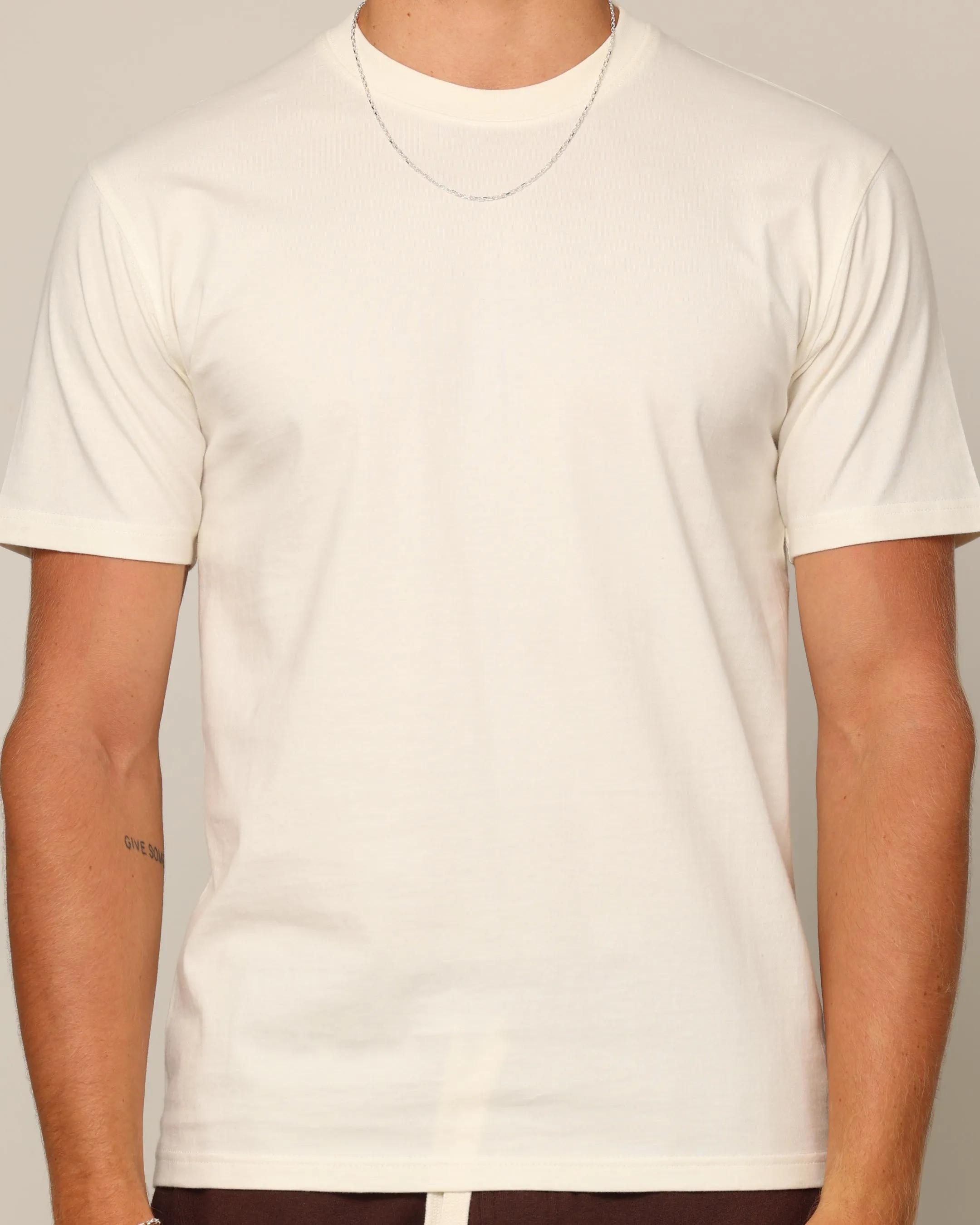 in demand Carr?? Blanc Form T-Shirt Off White