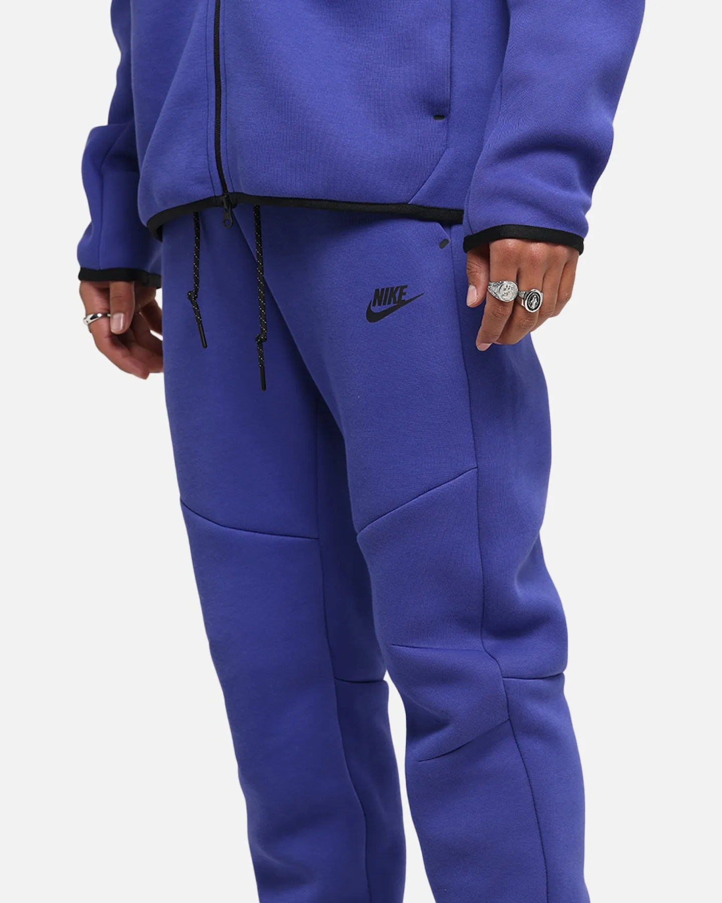 Nike Sportswear Tech Fleece Joggers Deep Night/Black Sporty Cut Light Wear Fit