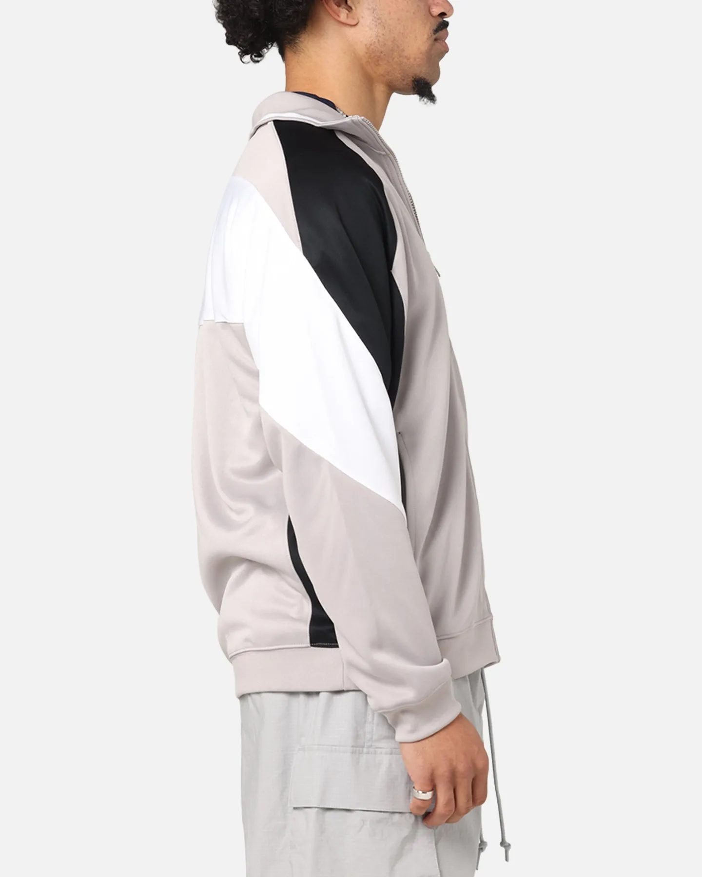 release Dresser Nike Air Poly-Knit Zip Jacket Grey/Black