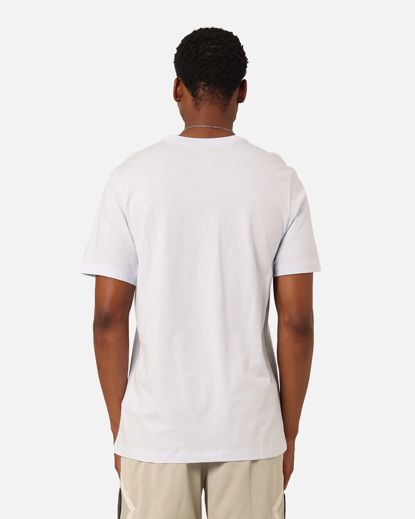 Nike Sportswear Club T-Shirt Football Grey Light Style Trend Comfy Wardrobe