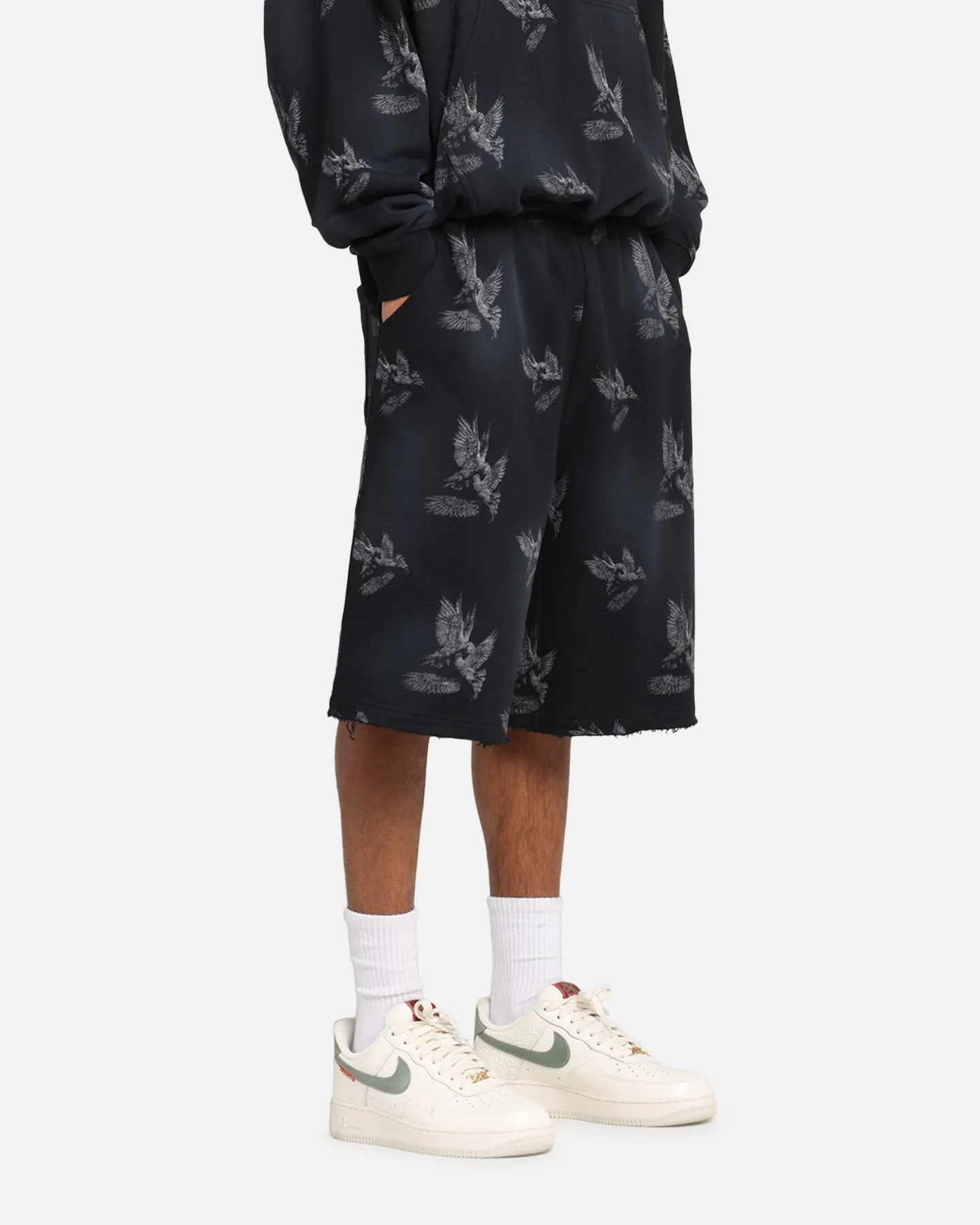 Saint Morta Doves Baggy Sweat Shorts Vintage Black Japan Neat