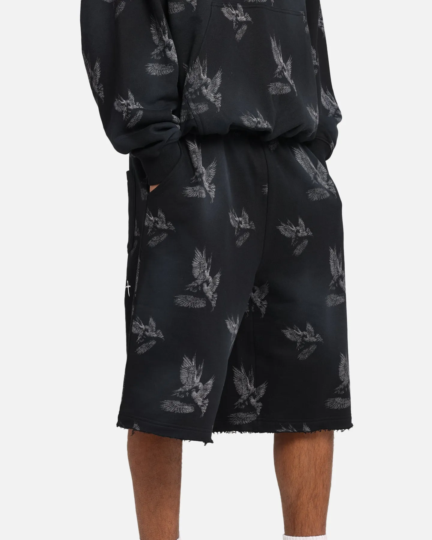 QuickAccess Pockets Cool Nylon Saint Morta Doves Baggy Sweat Shorts Vintage Black