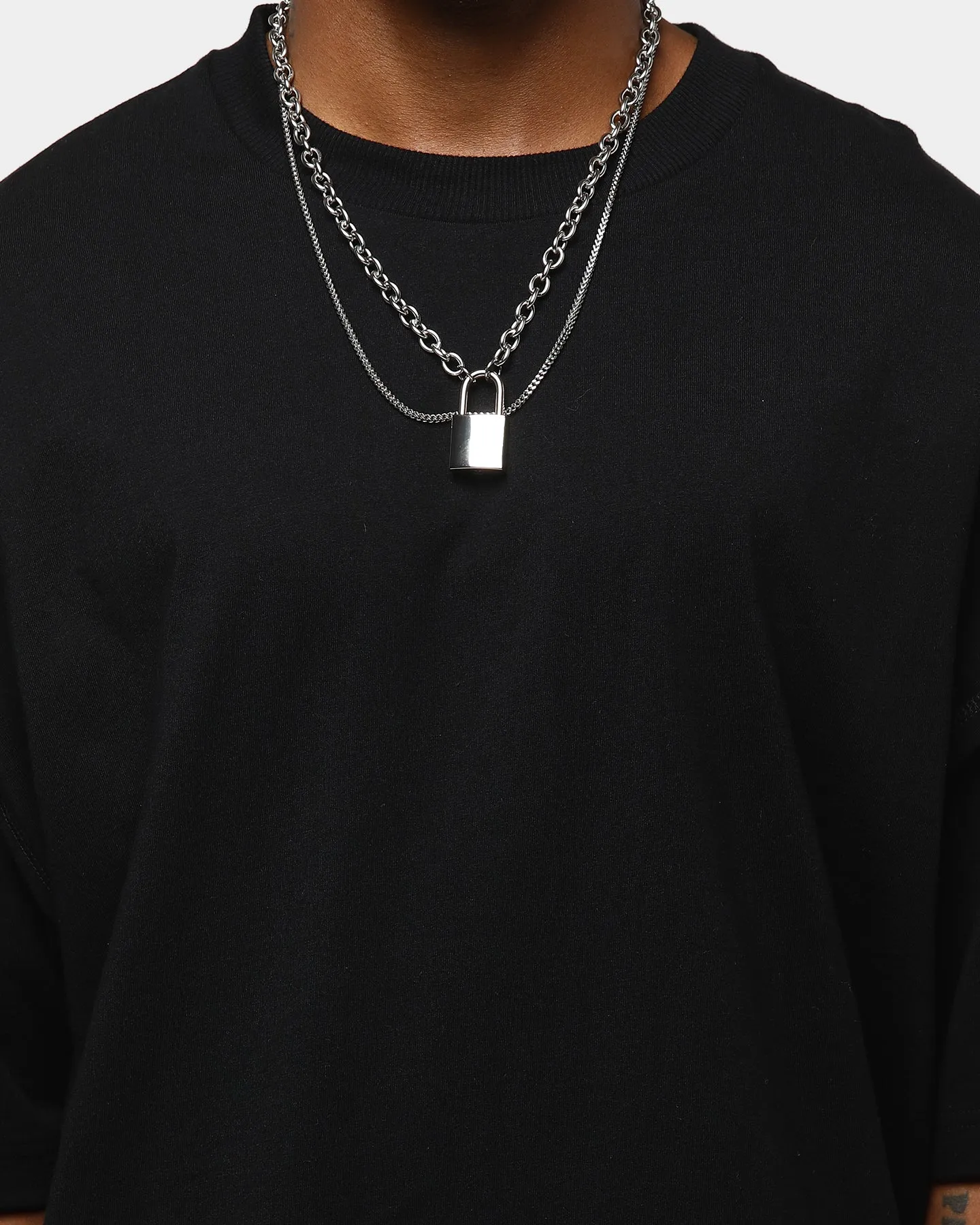 ENES Pallet Tee Black BioBased Fibers Street Trend