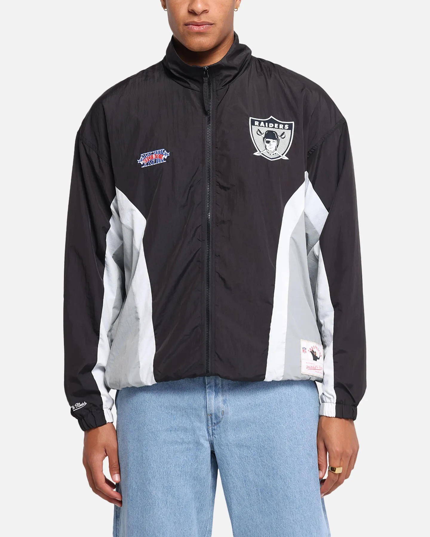 Mitchell & Ness Las Vegas Raiders Nylon Track Jacket Black/Grey Elastic Cuff Mechanism