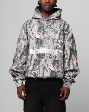 Loiter Soho Hoodie Real Tree Camo presentation outfit